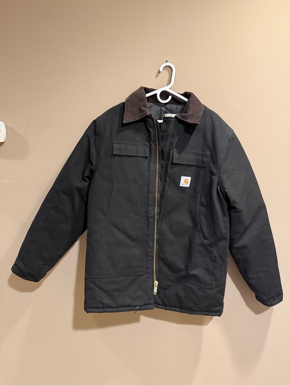 Men’s Carhartt Duck Detroit jacket in excellent condition, size 46 tall.